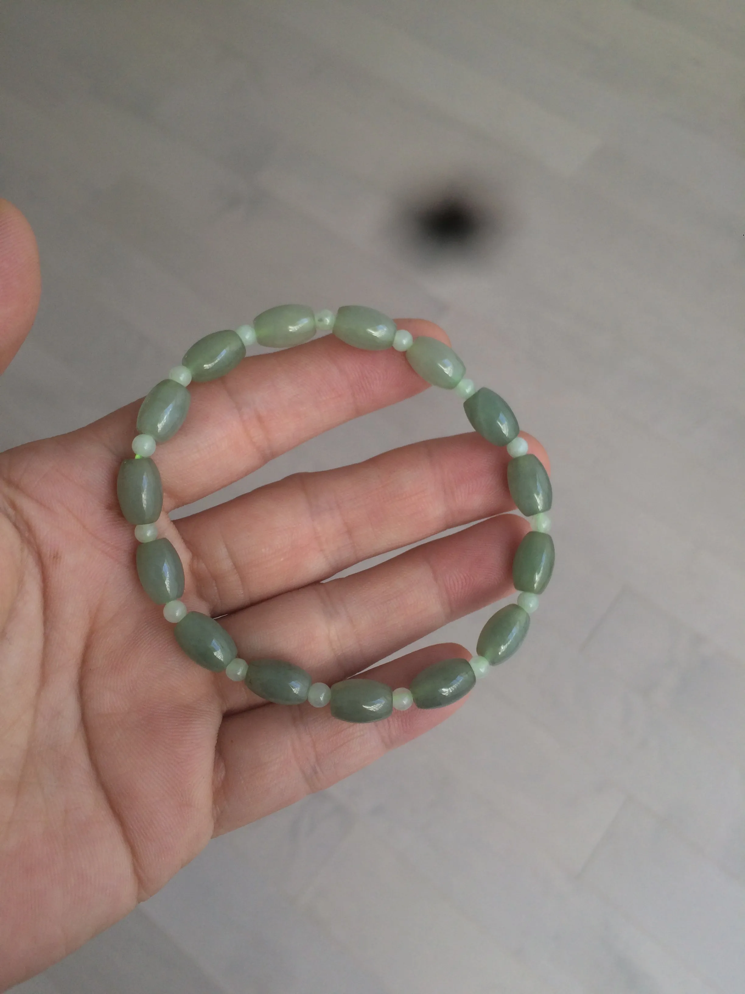 100% natural  type A oily dark green olive  round jadeite jade bead  bracelet AT91