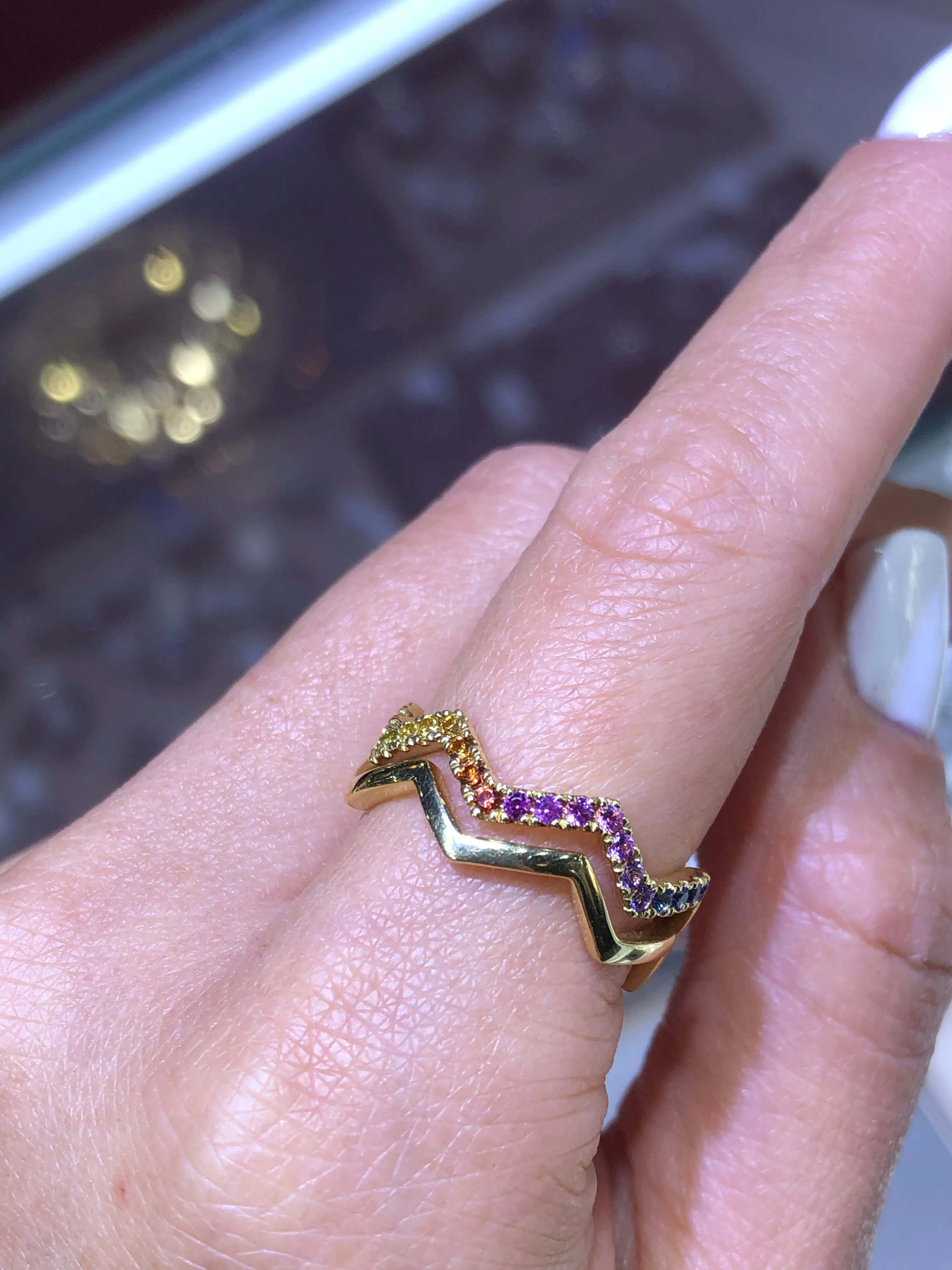 14k Gold Zig Zag Colorful Sapphire Band