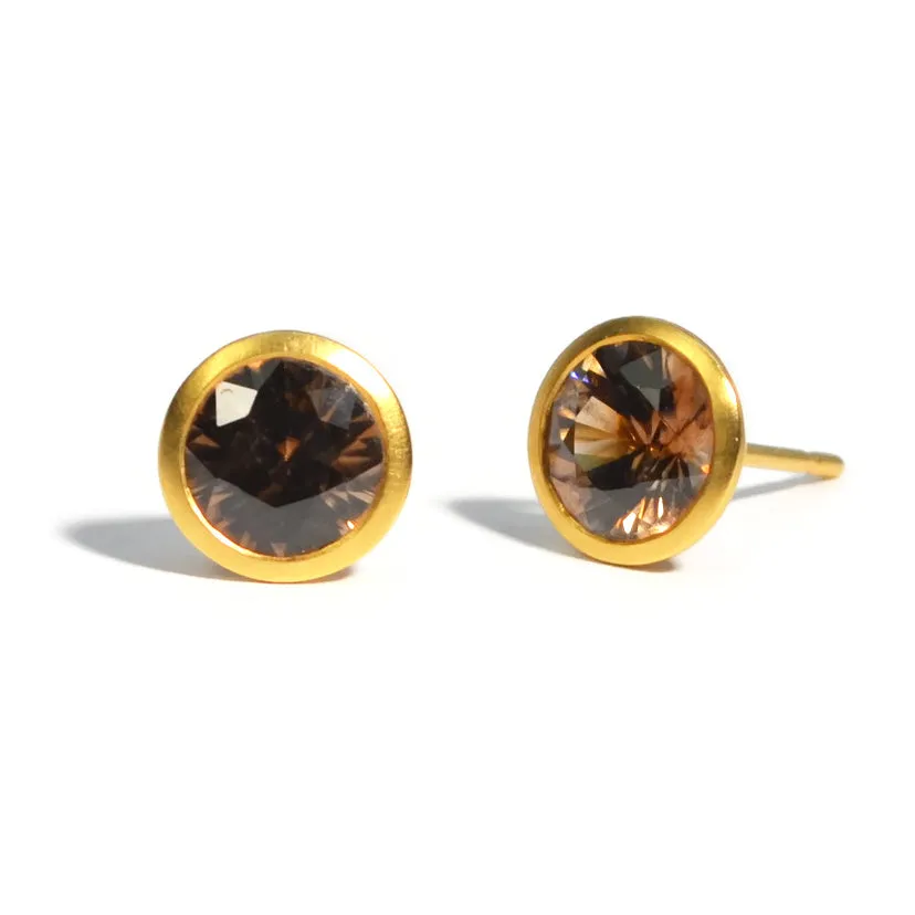 AF Jewelers - Gemstone Collection - Bezel Set Studs with Chocolate Zircon, 18k Yellow Gold