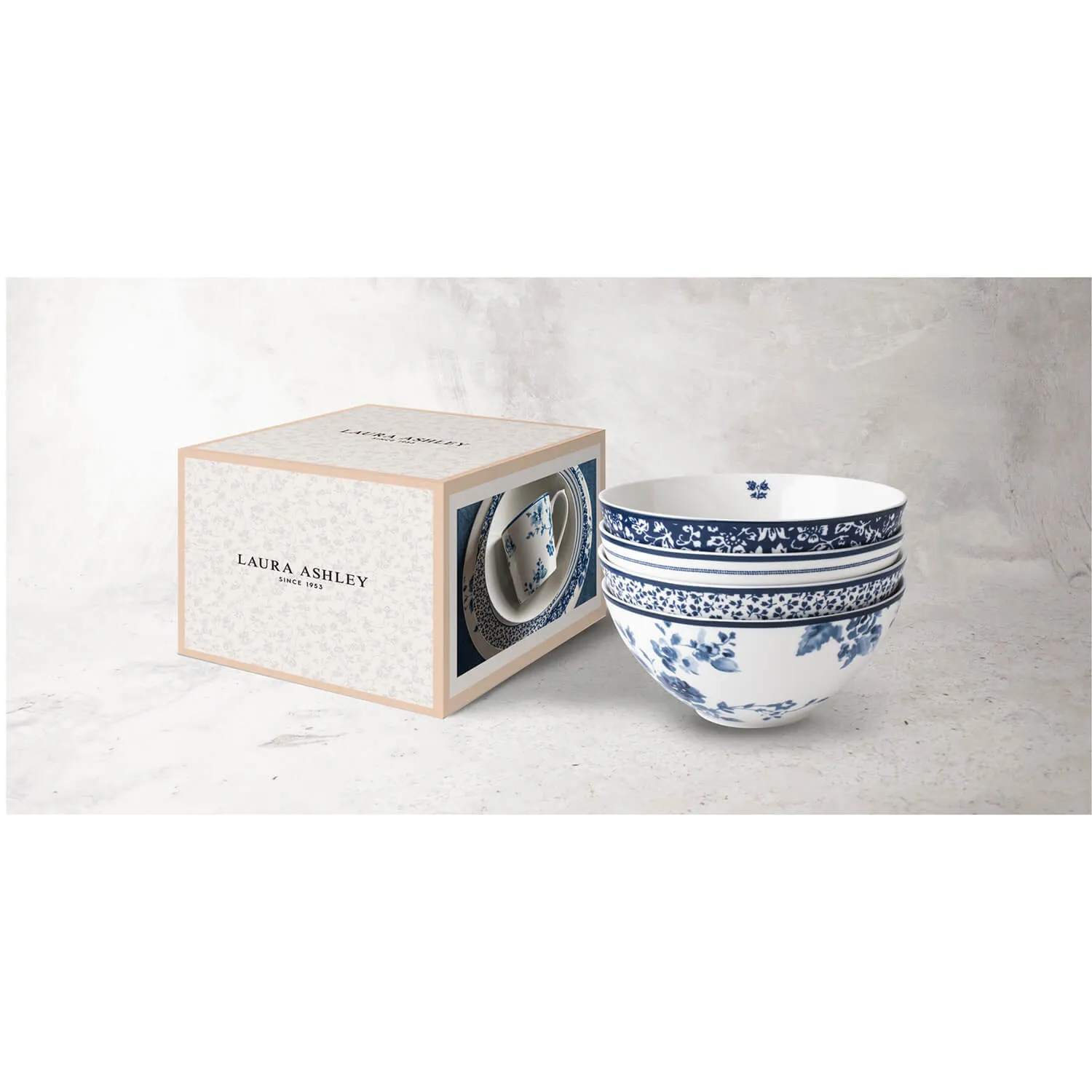 Blueprint Collectables Set of 4 Bowls - 16cm