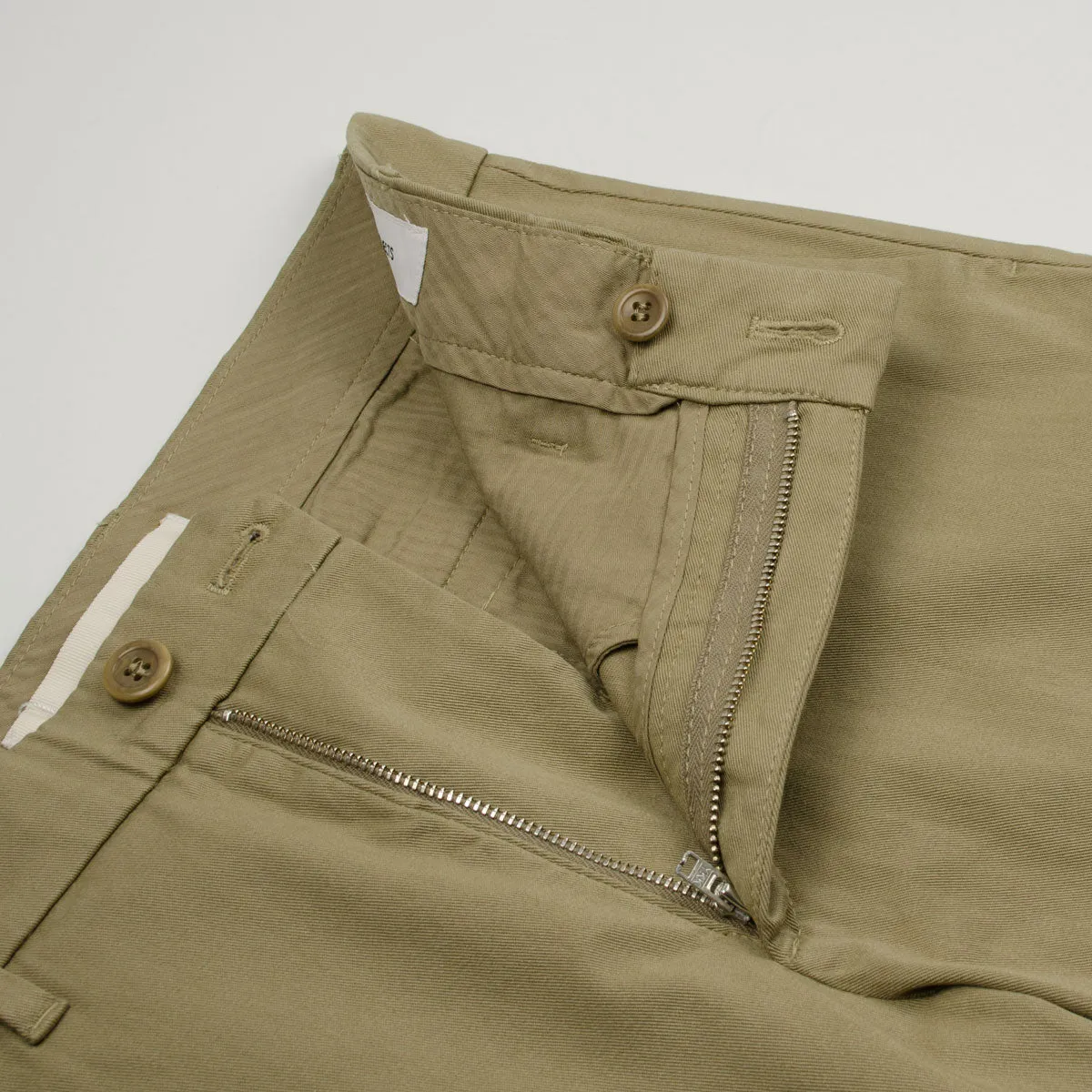 Norse Projects - Aros Regular Light Stretch Chinos - Utility Khaki