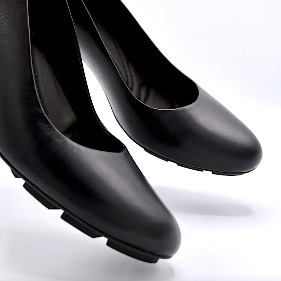 SKIP MID HEEL - BLACK LEATHER